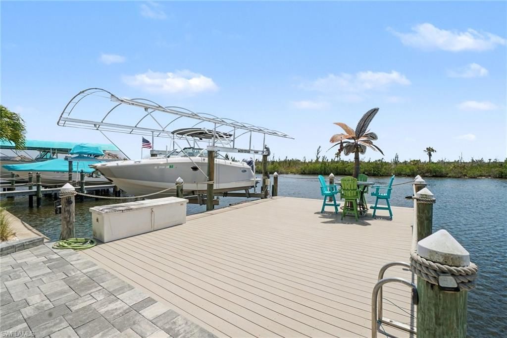 Image 37 of property listing at 4310 Gulfstream PKWY, Cape Coral, FL 33993