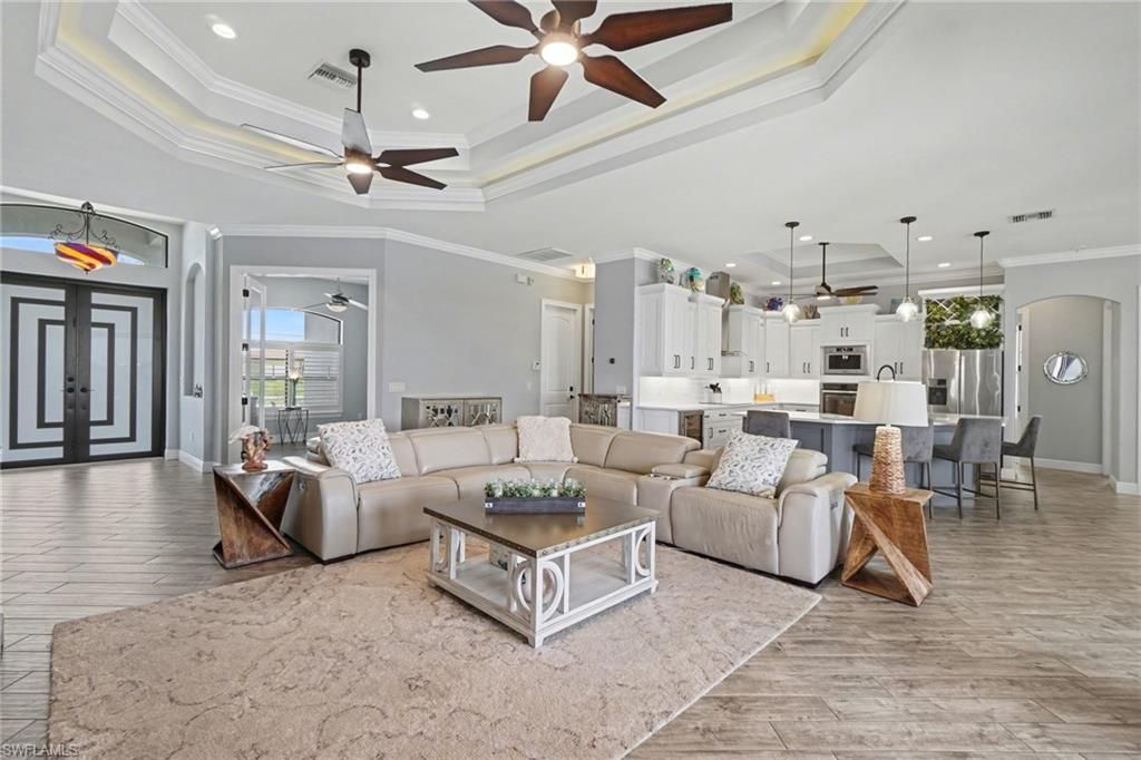 Image 9 of property listing at 4310 Gulfstream PKWY, Cape Coral, FL 33993