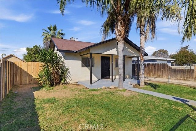 216 Decatur Street, Bakersfield, CA 93308