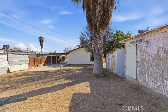 216 Decatur Street, Bakersfield, CA 93308
