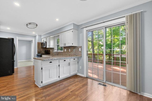 2205 BLUE VALLEY DR, Silver Spring, MD 20904