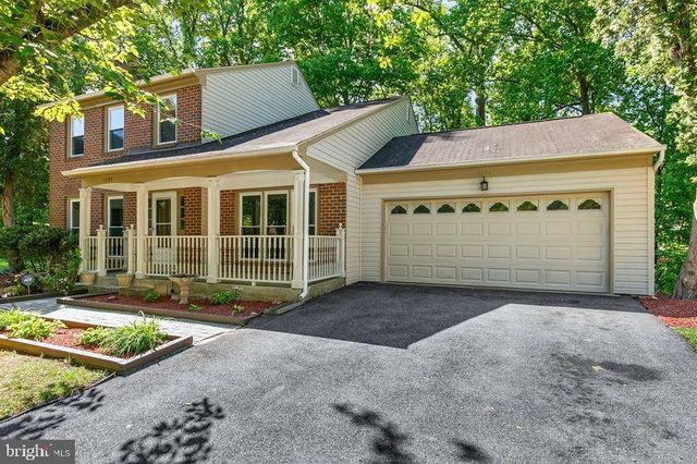 2205 BLUE VALLEY DR, Silver Spring, MD 20904