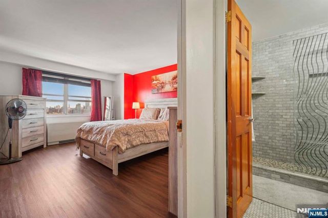 6600 Boulevard East 5M & 5N, West New York, NJ 07093