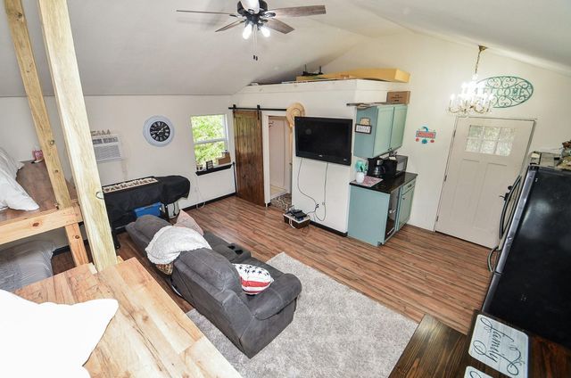 4720 Fm 60, Somerville, TX 77879