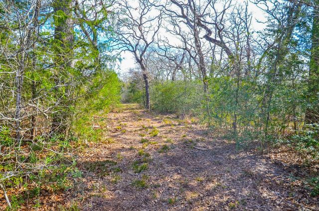 4720 Fm 60, Somerville, TX 77879