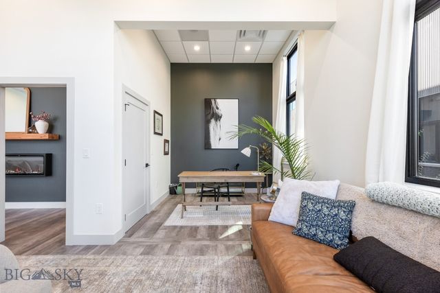 3722 Equestrian 1, Bozeman, MT 59718