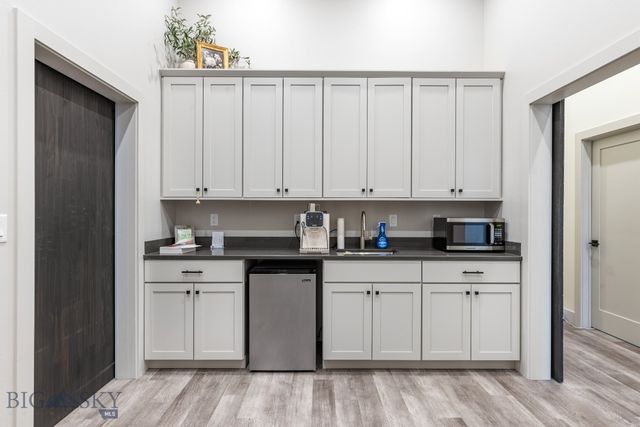 3722 Equestrian 1, Bozeman, MT 59718