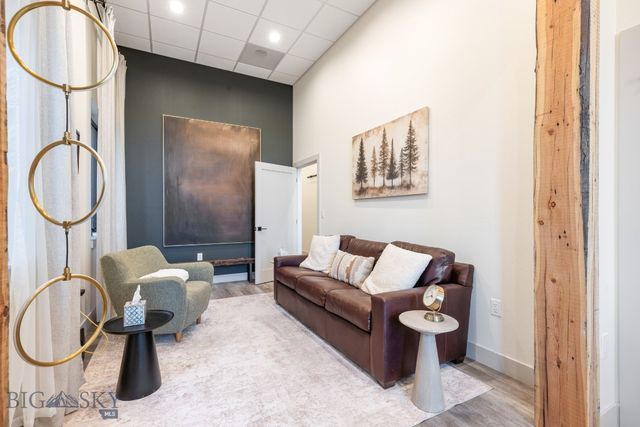 3722 Equestrian 1, Bozeman, MT 59718