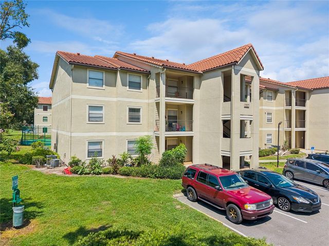 3012 PARKWAY BOULEVARD 203, Kissimmee, FL 34747
