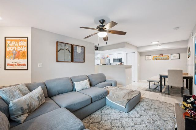 3012 PARKWAY BOULEVARD 203, Kissimmee, FL 34747