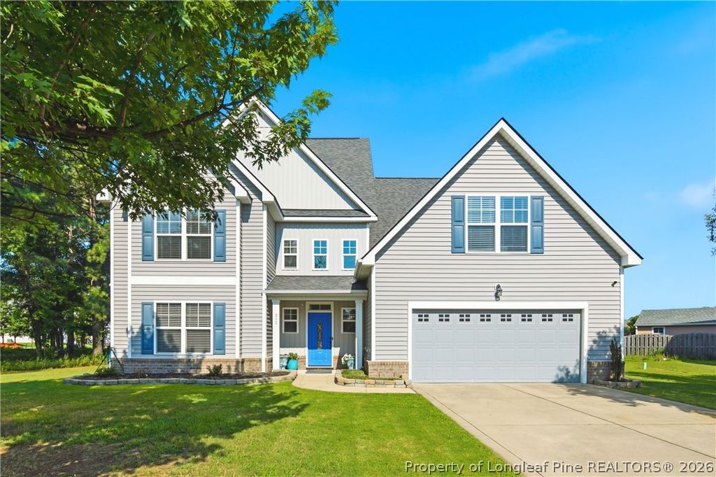 302 Otley Court, Hope Mills, NC 28348 — exterior