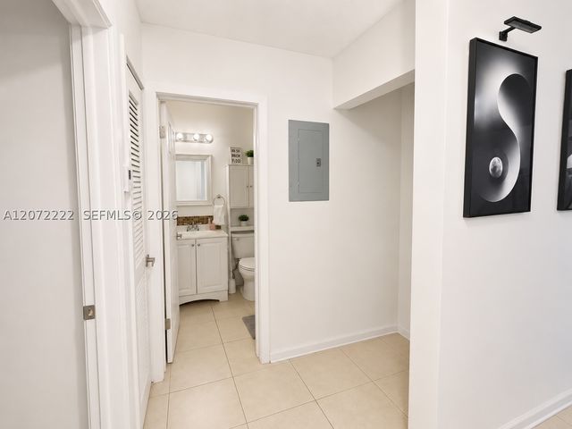 513 NW 22nd Ave 3, Fort Lauderdale, FL 33311