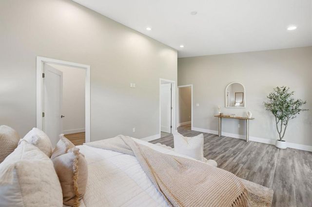 9965 Dunbar Lane, El Cajon, CA 92021