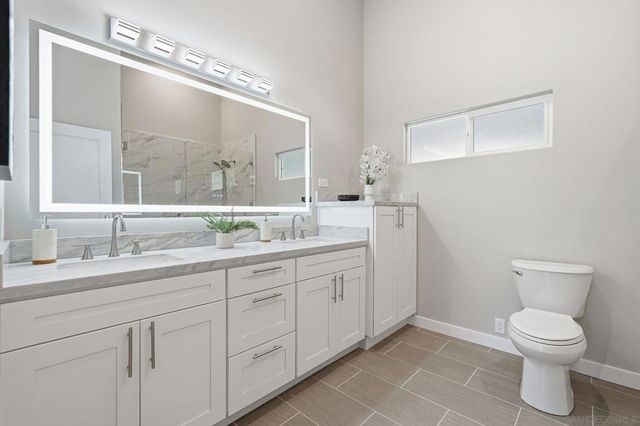 9965 Dunbar Lane, El Cajon, CA 92021