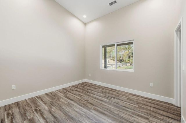 9965 Dunbar Lane, El Cajon, CA 92021