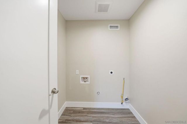 9965 Dunbar Lane, El Cajon, CA 92021