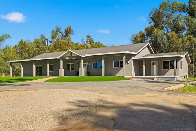 9965 Dunbar Lane, El Cajon, CA 92021