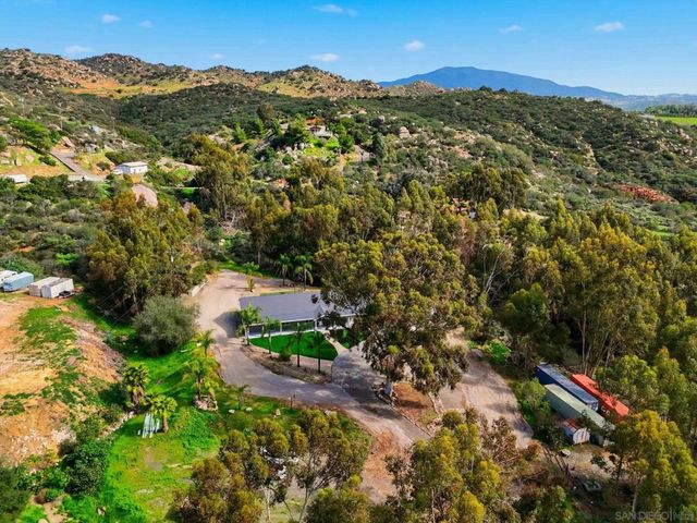 9965 Dunbar Lane, El Cajon, CA 92021