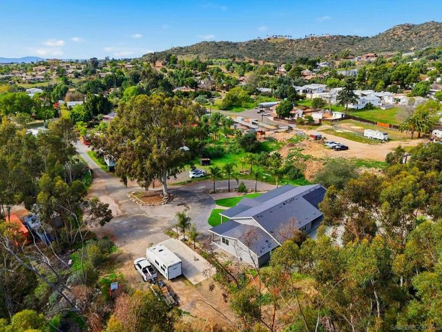 9965 Dunbar Lane, El Cajon, CA 92021