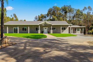 9965 Dunbar Lane, El Cajon, CA 92021