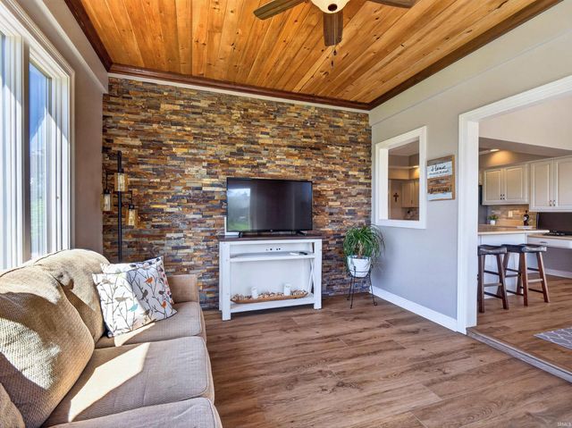 9707 Kalmia Court, Fort Wayne, IN 46804
