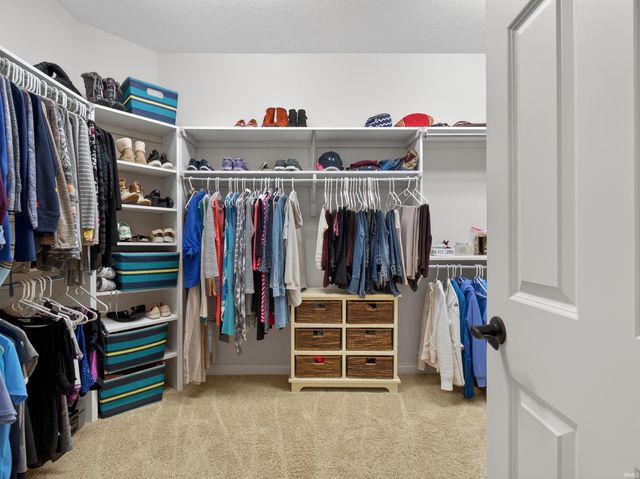 9707 Kalmia Court, Fort Wayne, IN 46804