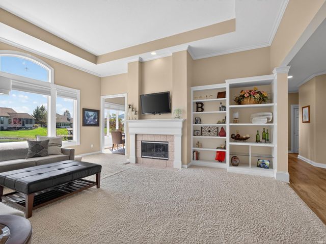 9707 Kalmia Court, Fort Wayne, IN 46804