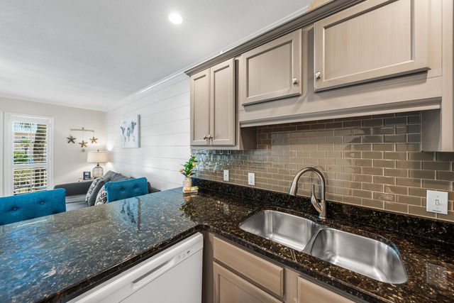 3191 Scenic Hwy 98 214, Destin, FL 32541