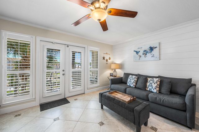 3191 Scenic Hwy 98 214, Destin, FL 32541