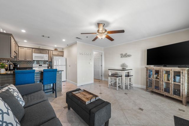 3191 Scenic Hwy 98 214, Destin, FL 32541