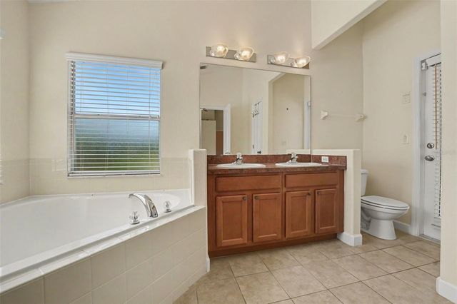 131 OLD BRIDGE CIRCLE, Davenport, FL 33897