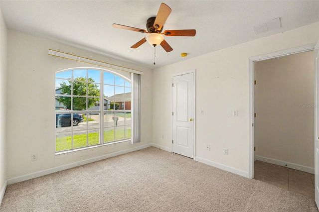 131 OLD BRIDGE CIRCLE, Davenport, FL 33897