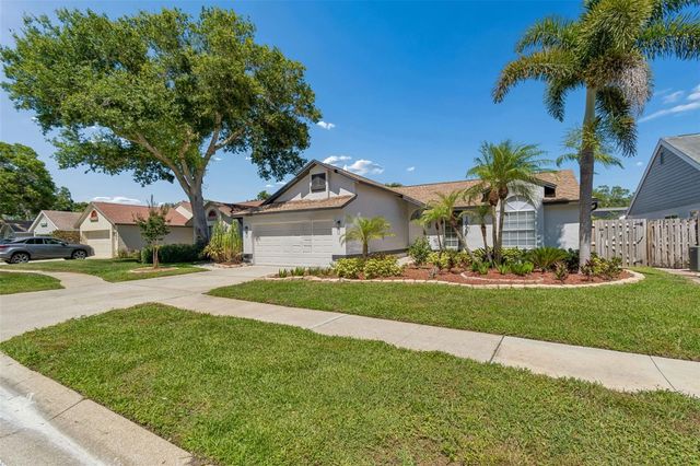 1977 BROOKSTONE WAY, Clearwater, FL 33760