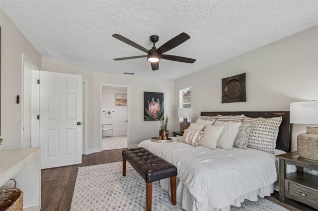 1977 BROOKSTONE WAY, Clearwater, FL 33760
