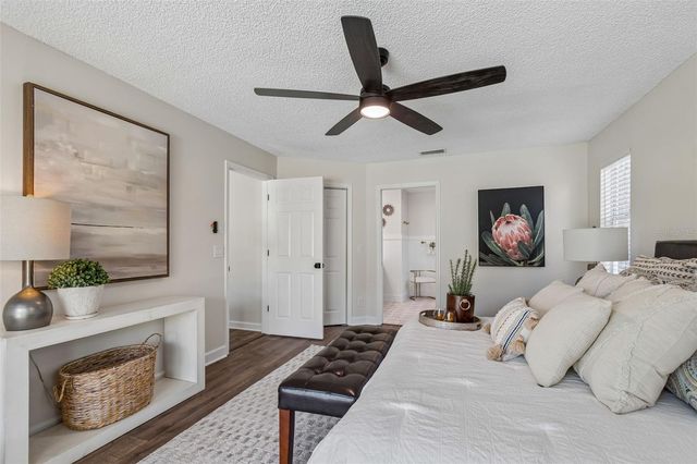 1977 BROOKSTONE WAY, Clearwater, FL 33760