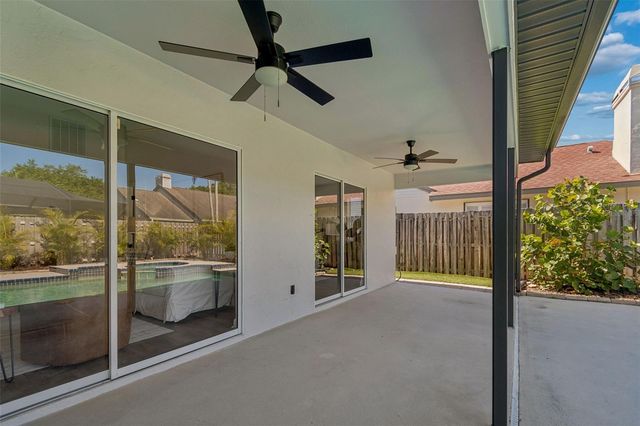 1977 BROOKSTONE WAY, Clearwater, FL 33760