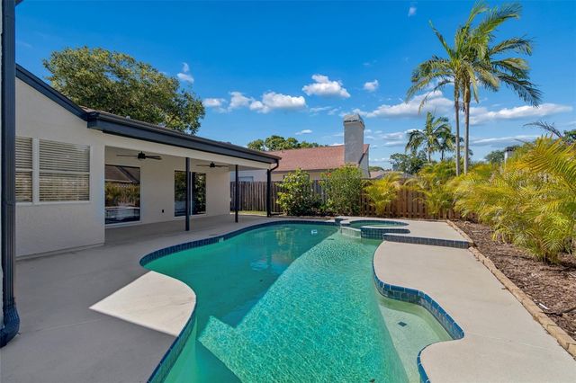1977 BROOKSTONE WAY, Clearwater, FL 33760