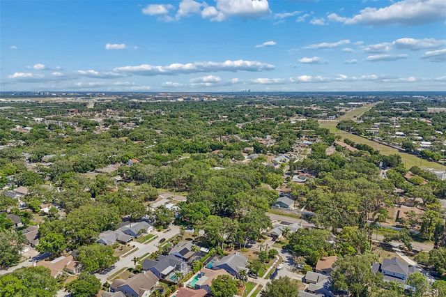 1977 BROOKSTONE WAY, Clearwater, FL 33760
