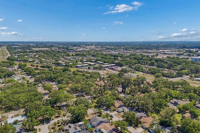 1977 BROOKSTONE WAY, Clearwater, FL 33760