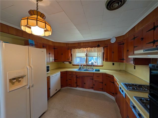 124 Clarence Street, Bradford City, PA 16701