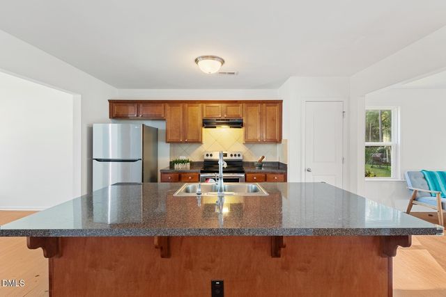 51 Stratford Drive, Wendell, NC 27591
