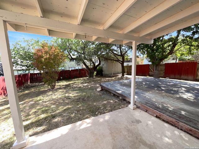 11010 VOLLMER LN, San Antonio, TX 78254