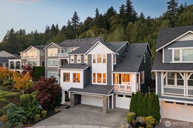 3852 201st Court SE, Sammamish, WA 98075