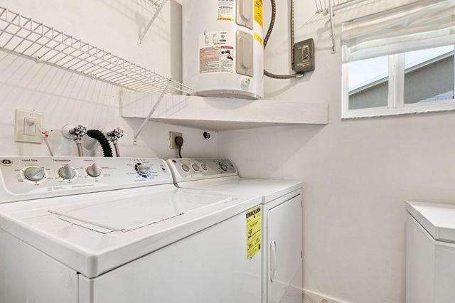 3130 N 72nd Terrace, Hollywood, FL 33024