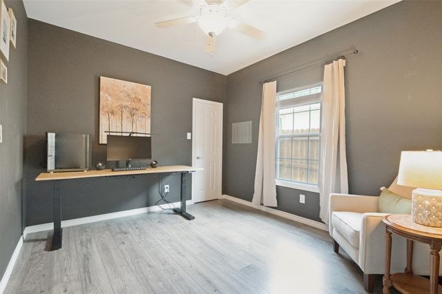 514 N 1st Street, Midlothian, TX 76065
