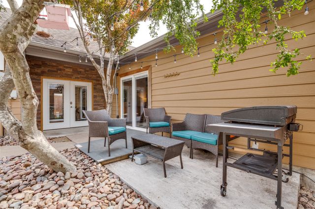 514 N 1st Street, Midlothian, TX 76065