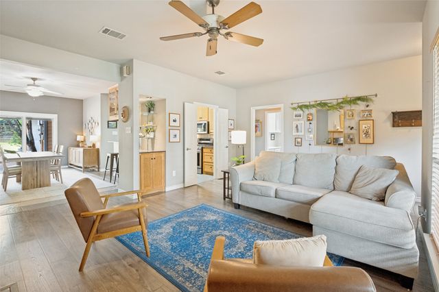 514 N 1st Street, Midlothian, TX 76065