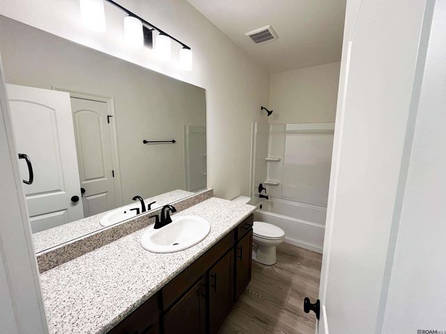 2250 Sherri's Way, Port Allen, LA 70767