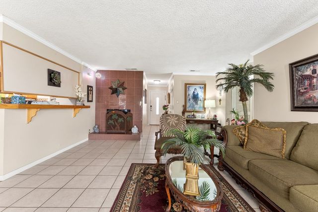 4513 Mercedes Dr, Midland, TX 79703