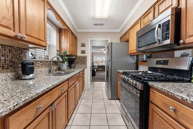 4513 Mercedes Dr, Midland, TX 79703